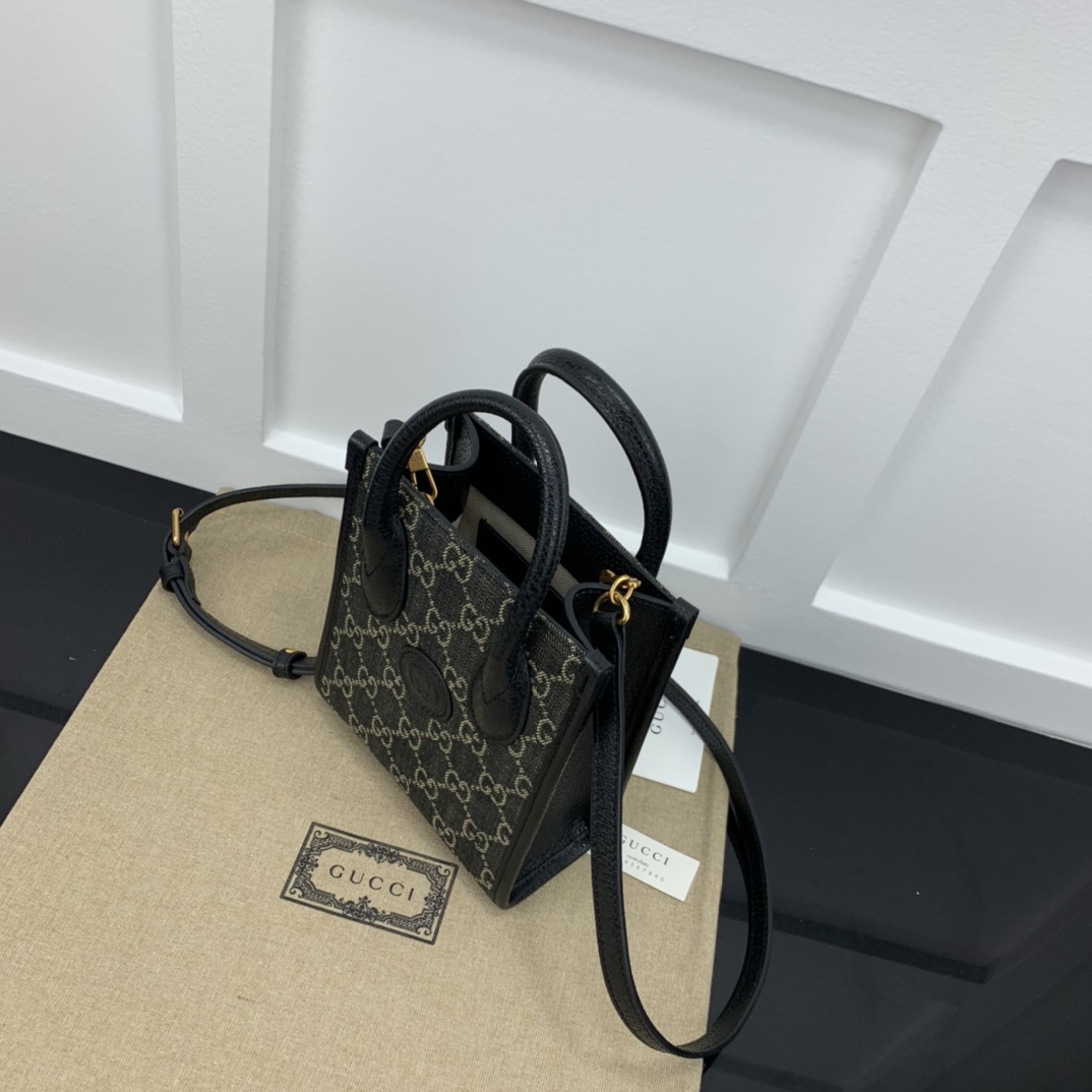 Gucci Satchel Bags